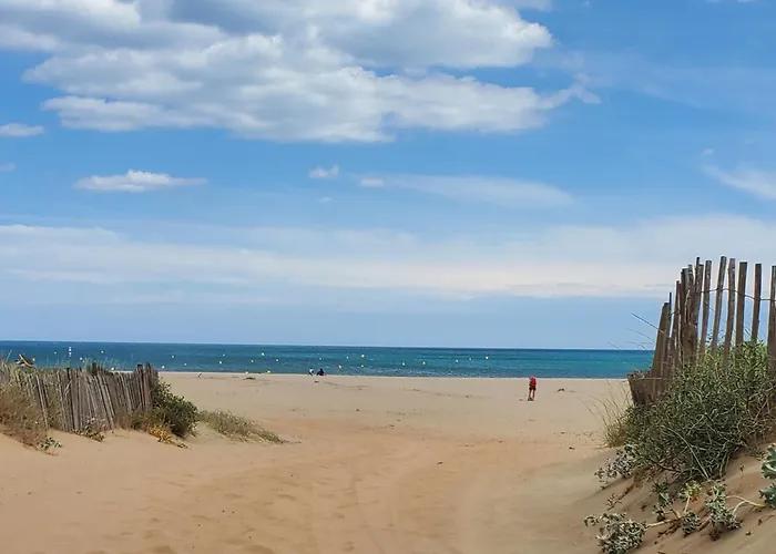 Διαμέρισμα La Wifi Climatisation Terrasse Parking Proche Et Commerces *